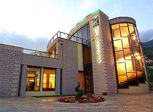 Hotel Le Ginestre Hotel In Sulmona GD Italy